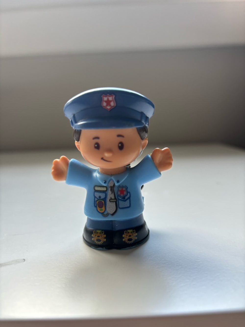 Little people police women